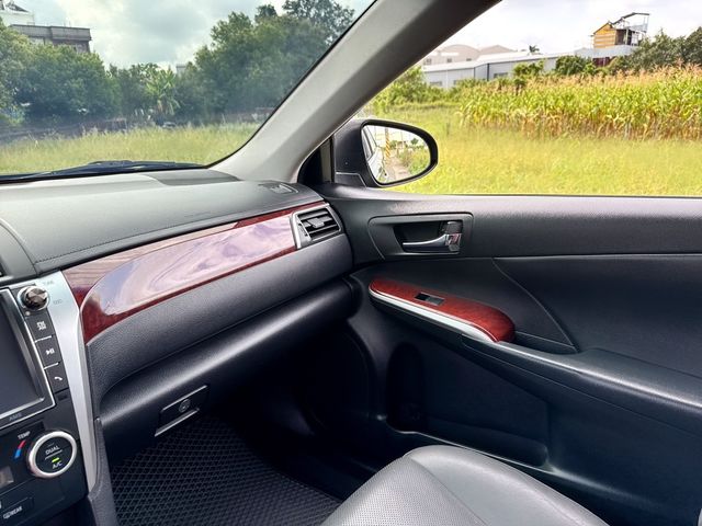 TOYOTA豐田 CAMRY  第10張相片