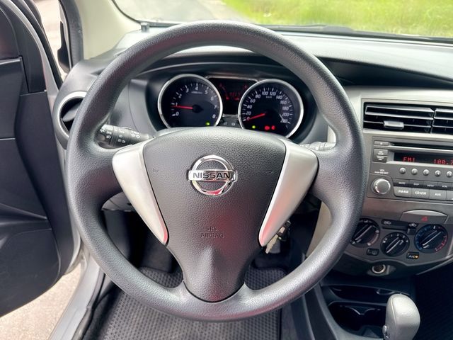 NISSAN日產 LIVINA  第6張相片