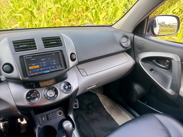 TOYOTA豐田 RAV4  第19張相片