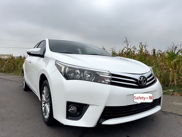TOYOTA豐田 ALTIS  第3張相片