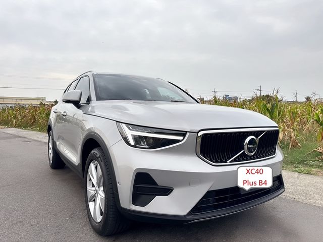 VOLVO富豪 XC40  第3張相片