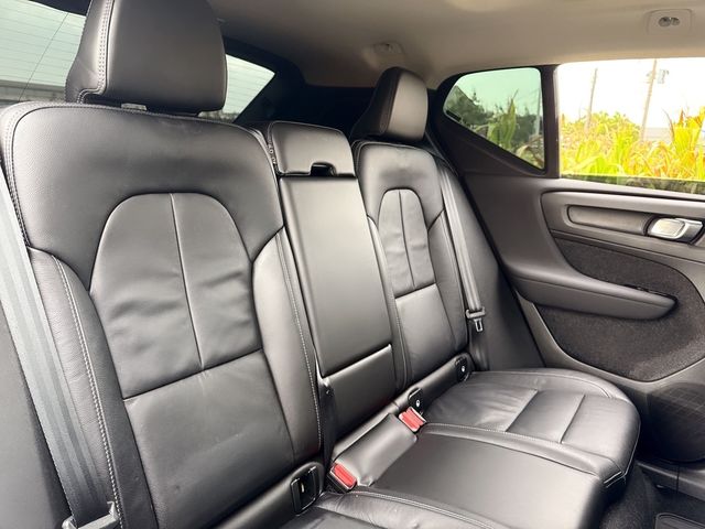 VOLVO富豪 XC40  第17張相片