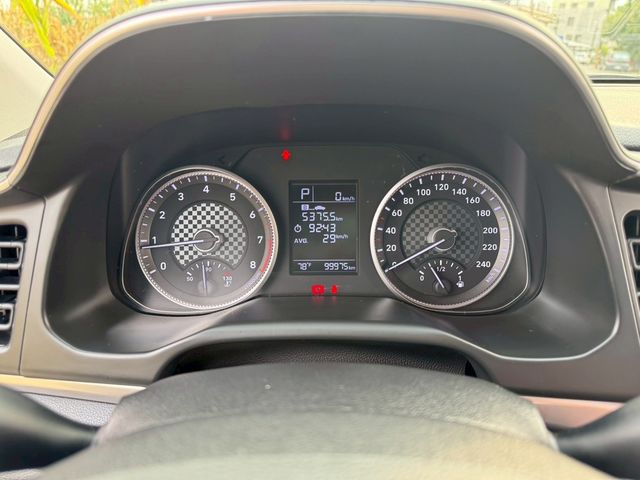 HYUNDAI現代 ELANTRA  第5張相片