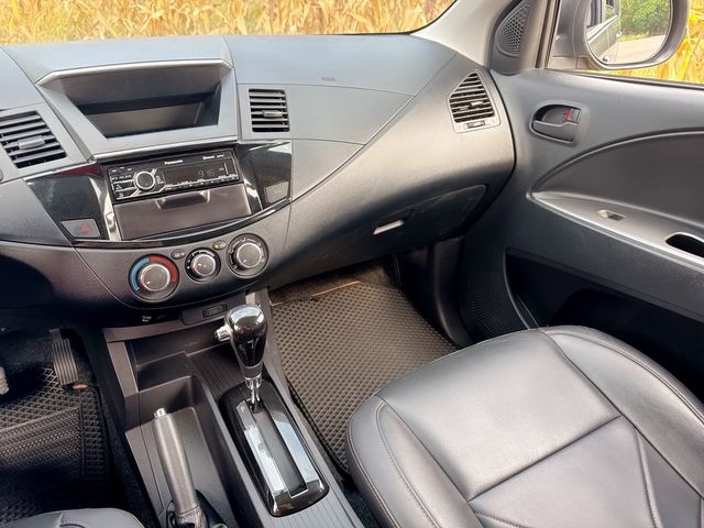 MITSUBISHI三菱 ZINGER  第9張相片