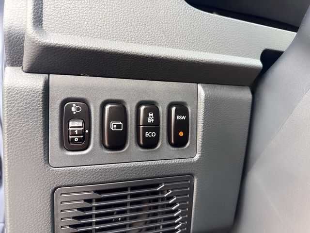 MITSUBISHI三菱 DELICA  第6張相片