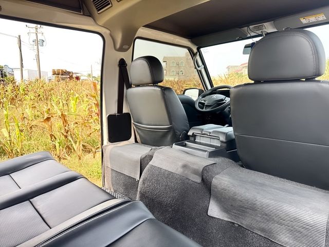 MITSUBISHI三菱 DELICA  第15張相片