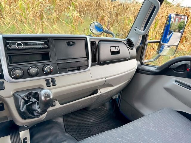 MITSUBISHI三菱 CANTER  第8張相片