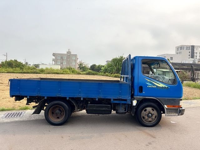 MITSUBISHI三菱 CANTER  第5張相片