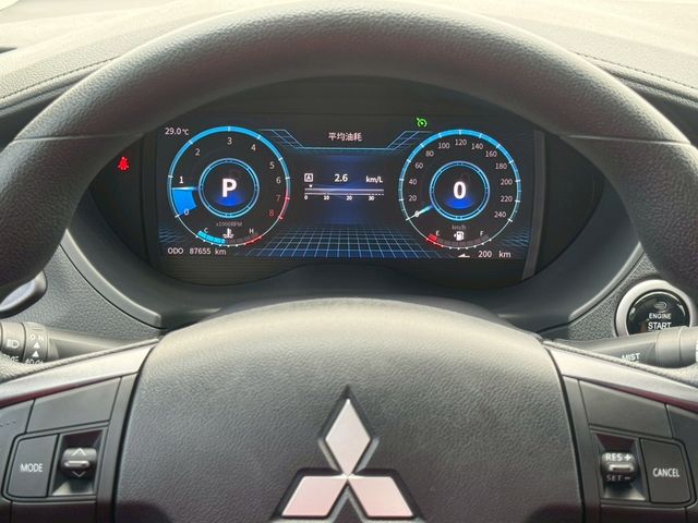 MITSUBISHI三菱 GRAND LANCER  第5張相片