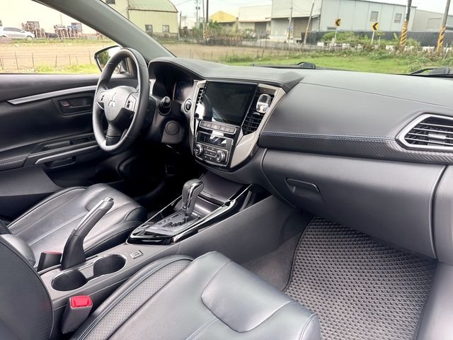 MITSUBISHI三菱 GRAND LANCER  第15張相片