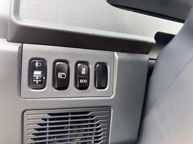 MITSUBISHI三菱 DELICA  第7張相片