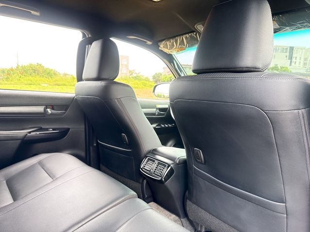TOYOTA豐田 HILUX  第17張相片
