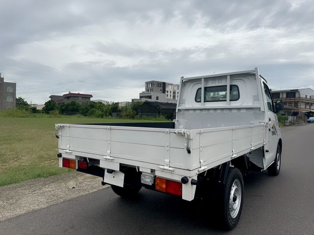 TOYOTA豐田 TOWN ACE  第2張相片