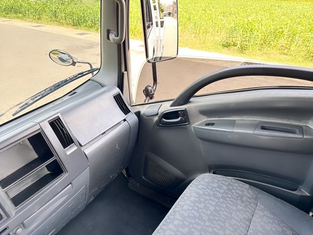 ISUZU五十鈴 ELF  第11張相片