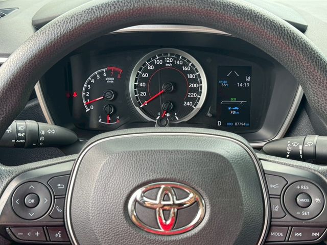 TOYOTA豐田 ALTIS  第8張相片
