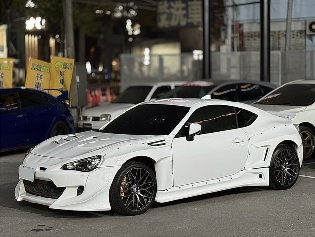 SUBARU速霸陸 BRZ  第1張相片