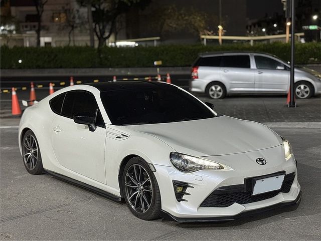 TOYOTA豐田 86  第1張相片