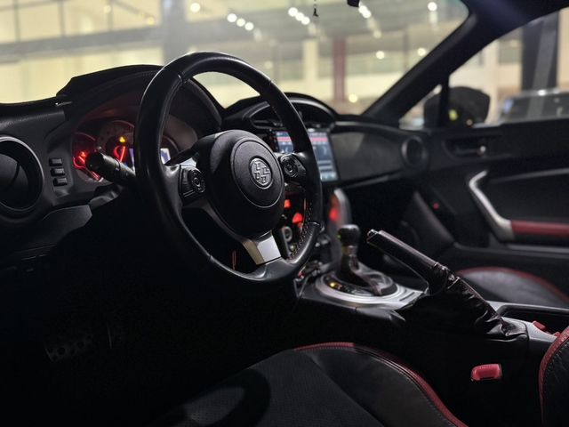 TOYOTA豐田 86  第3張相片