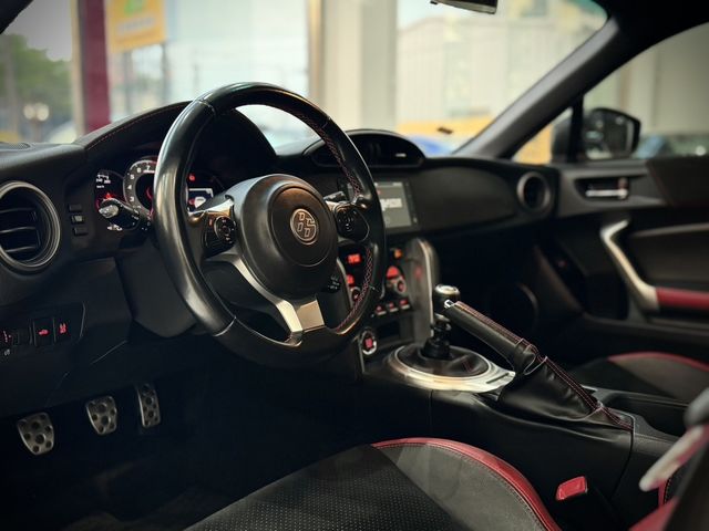 TOYOTA豐田 86  第3張相片