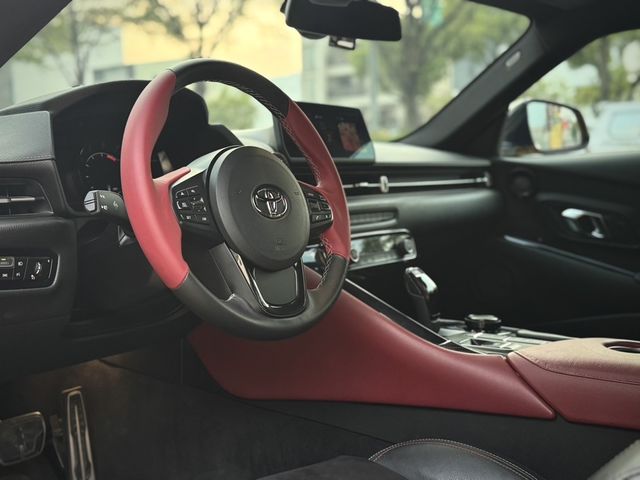 TOYOTA豐田 SUPRA  第3張相片