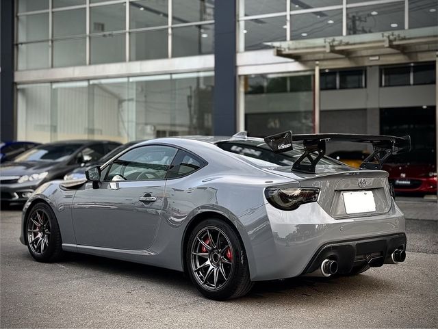 TOYOTA豐田 86  第2張相片