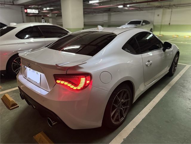 TOYOTA豐田 86  第2張相片