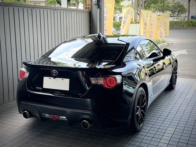 TOYOTA豐田 86  第2張相片
