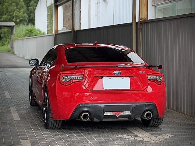 SUBARU速霸陸 BRZ  第2張相片
