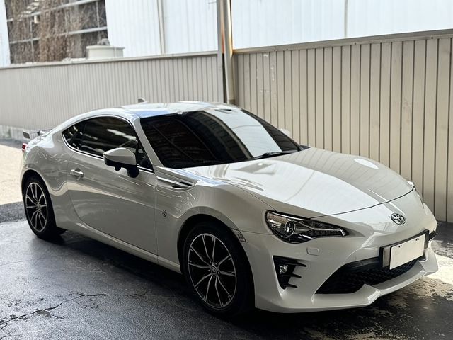 TOYOTA豐田 86  第1張相片