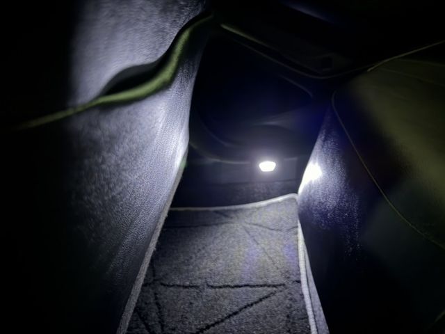 2020尊爵PLUS﹢｜全車原版件｜省油｜ 首選代步車 ｜恆溫空調｜定速｜迎賓燈｜2年5萬公里保固  第14張相片