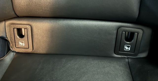 2020尊爵PLUS﹢｜全車原版件｜省油｜ 首選代步車 ｜恆溫空調｜定速｜迎賓燈｜2年5萬公里保固  第15張相片