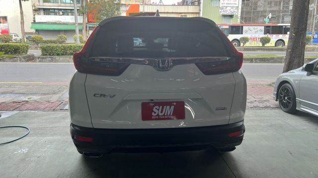 2022年CRV｜全車原版件｜5.5代小改款｜VTI-S版 ｜導車雷達｜LED頭燈｜ACC跟車系統｜2年5萬公里保固  第4張相片