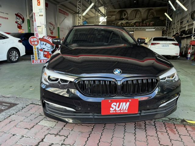 升級20吋輪框/AEB自動緊急煞車系統/車道偏離警示系統/主動安全預防系統/斜坡起步輔助/自動感應頭燈  第1張相片