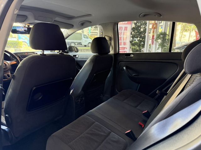 GOLF VI PLUS  第8張相片