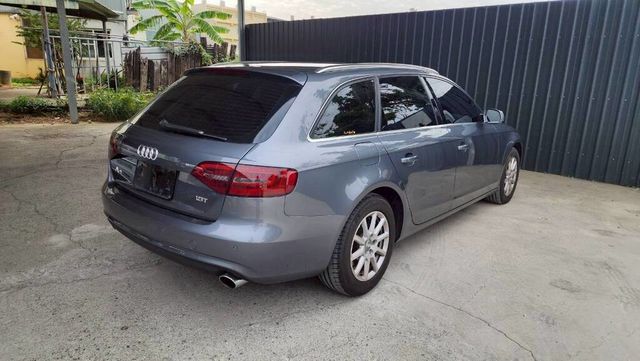AUDI奧迪 A4 AVANT  第2張相片