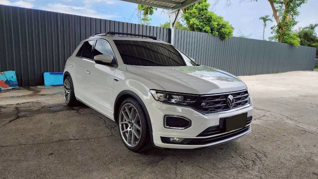 VOLKSWAGEN福斯 T-ROC  第6張相片