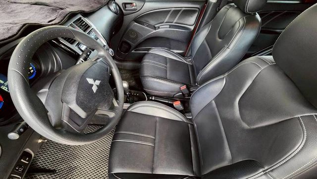 MITSUBISHI三菱 COLT PLUS  第6張相片