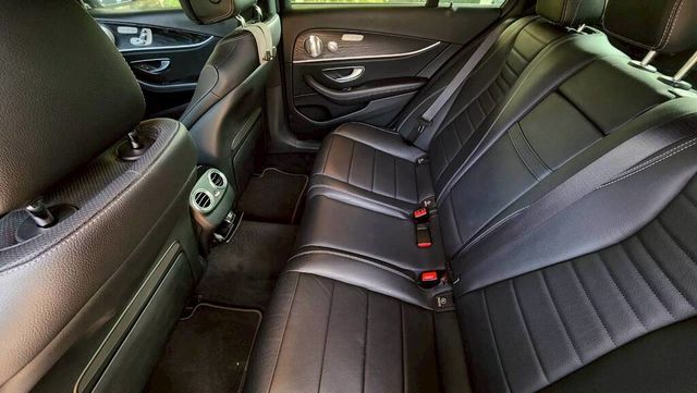 M-BENZ賓士 E300  第11張相片