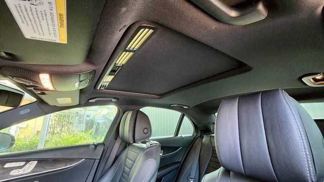 M-BENZ賓士 E300  第13張相片