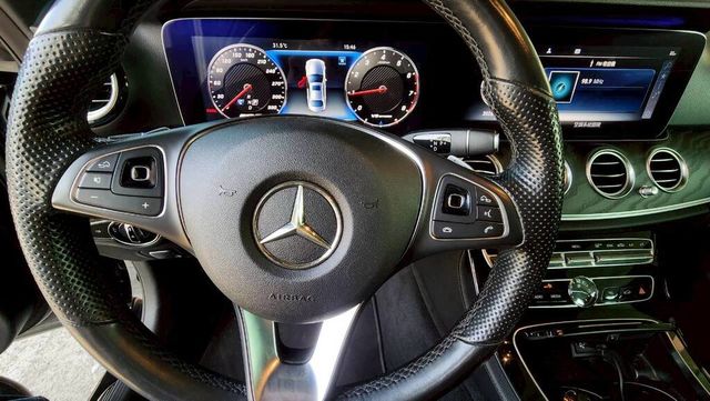 M-BENZ賓士 E300  第14張相片