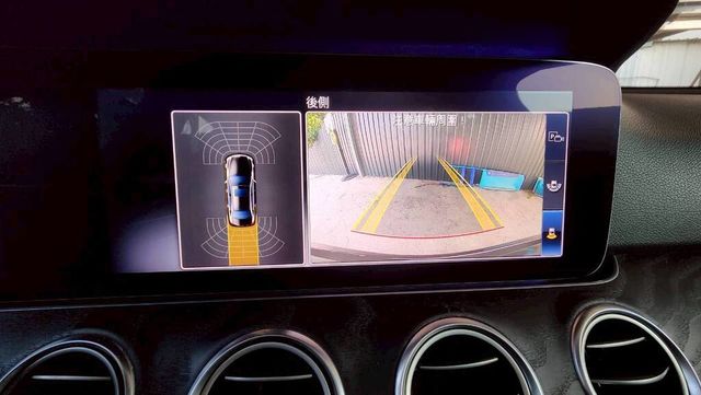 M-BENZ賓士 E300  第18張相片