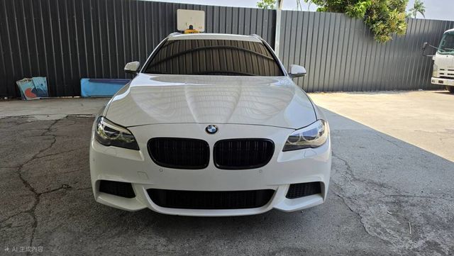 BMW寶馬 520D TOURING  第3張相片