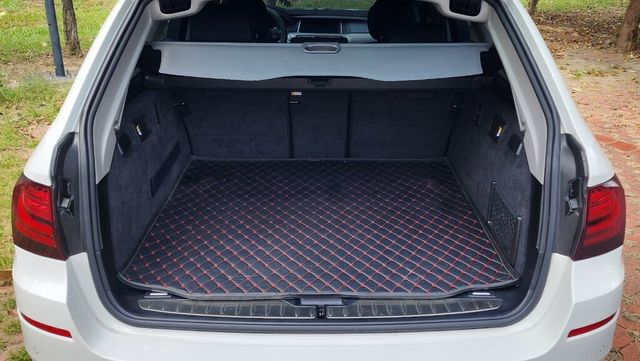 BMW寶馬 520D TOURING  第18張相片