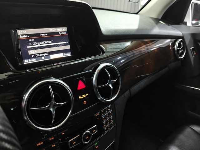 經典款復古方正車身/賓士豪華休旅  第15張相片