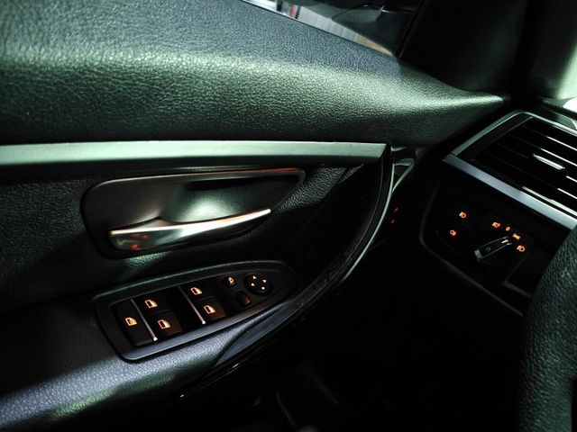 原鈑一手車況佳，操控順暢好開  第12張相片