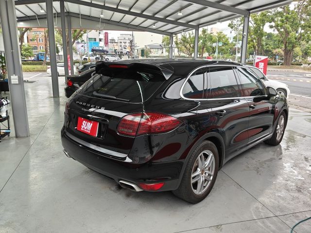 保時捷Cayenne柴油霸氣休旅｜環景配備齊全  第4張相片