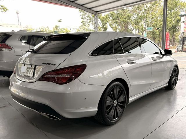 科技運動風迷人轎跑 / LED頭燈 / 18 吋輕合金輪圈  第5張相片