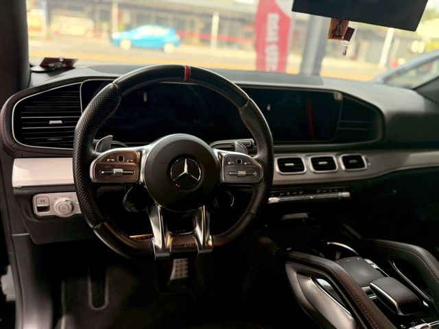 GLE-CLASS COUPE  第11張相片