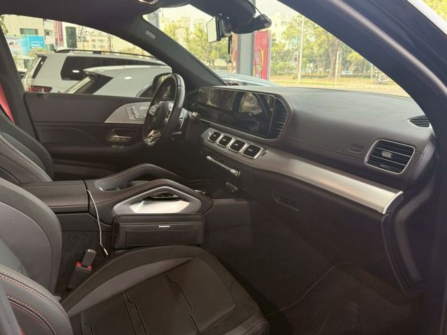 GLE-CLASS COUPE  第20張相片