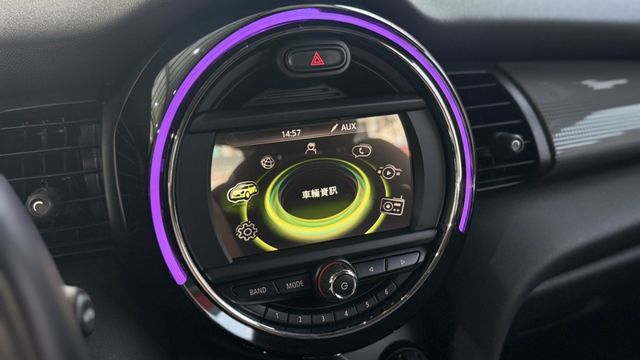 HATCH 5D  第13張相片